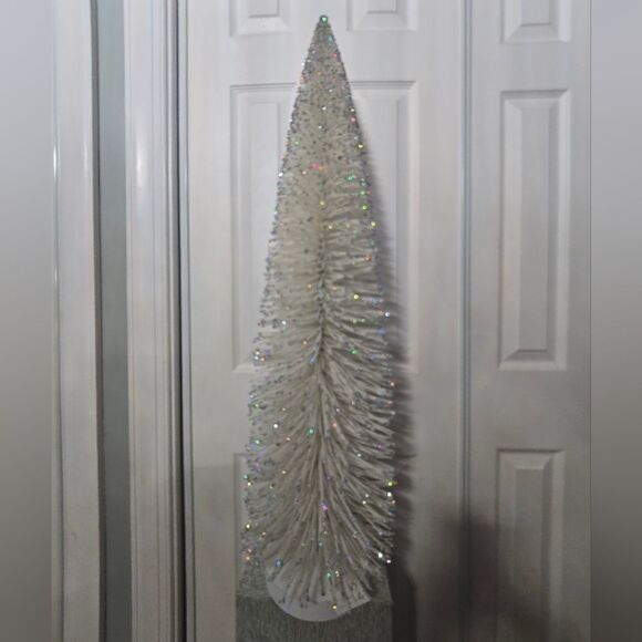 NWT Wondershop Target 2024 Large Christmas Bottle Brush Tree Sculpture 36" - Picture 9 of 16